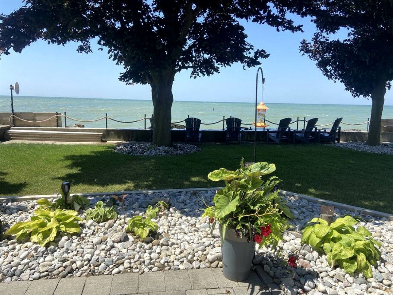 Outstanding Cottage with Nice Beach Sights in Leamington, Ontario