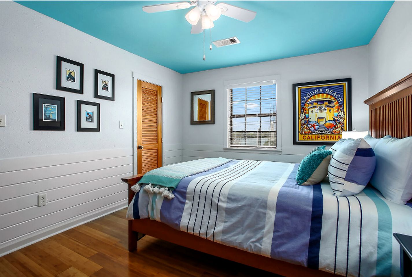 Beautiful Waterfront Home with Amazing Views from the Spacious Deck near Kemah Boardwalk in Seabrook, Texas