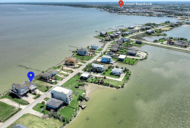 Beach Houses (United States of America, Pasadena, Texas)