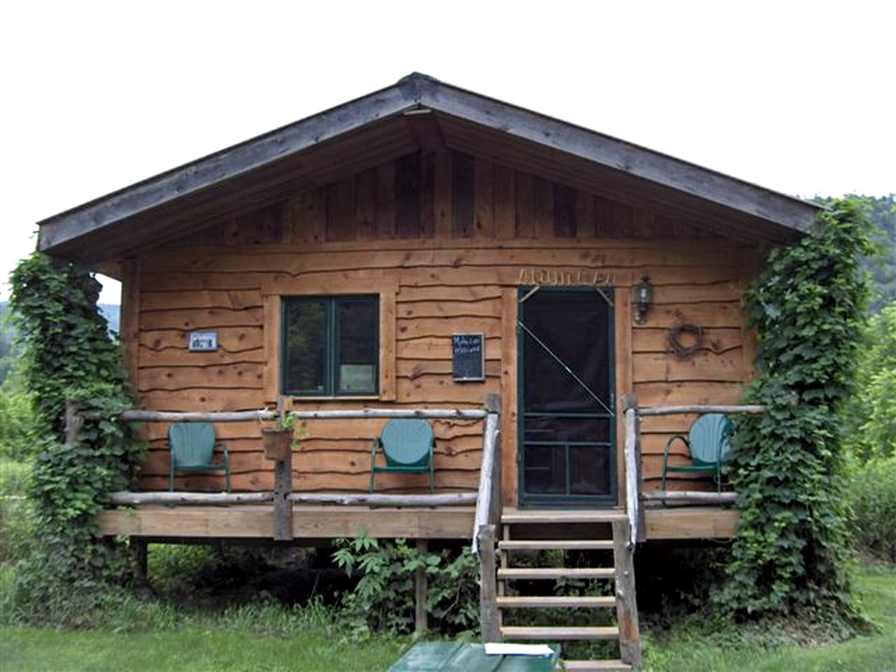 Creekside Cabin Rental in Upstate New York