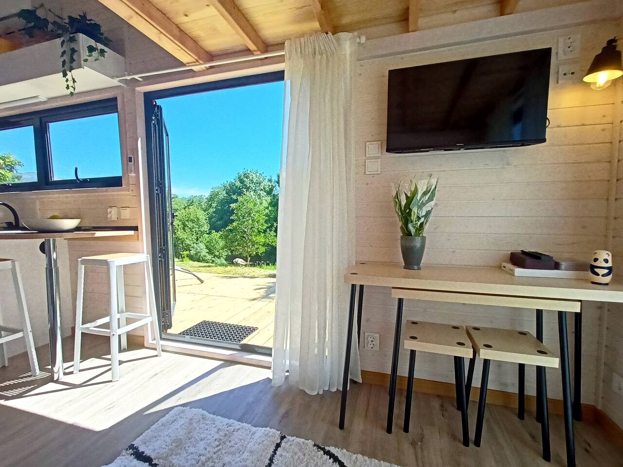 Pet-Friendly Tiny House with Beautiful Walks in Portugal