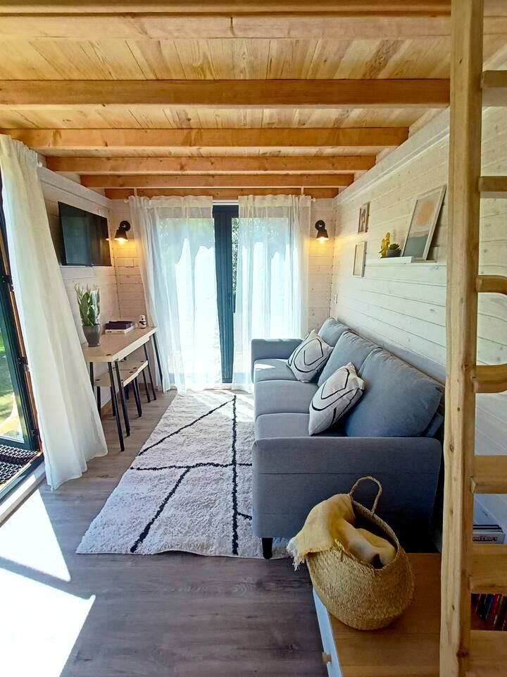 Pet-Friendly Tiny House with Beautiful Walks in Portugal
