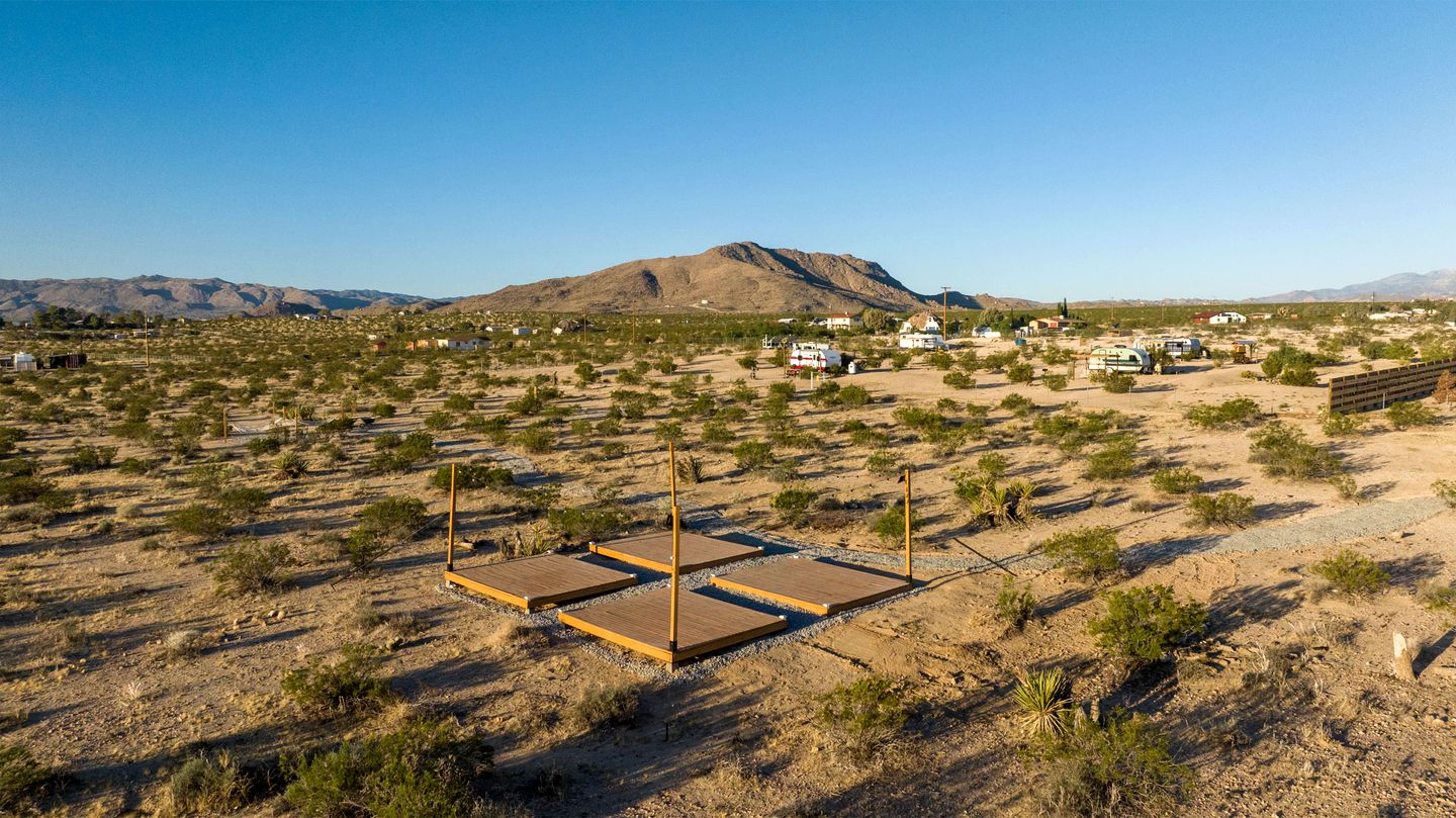 Perfect Blend of Luxury and Nature at this Vacation Rental in Joshua Tree, California