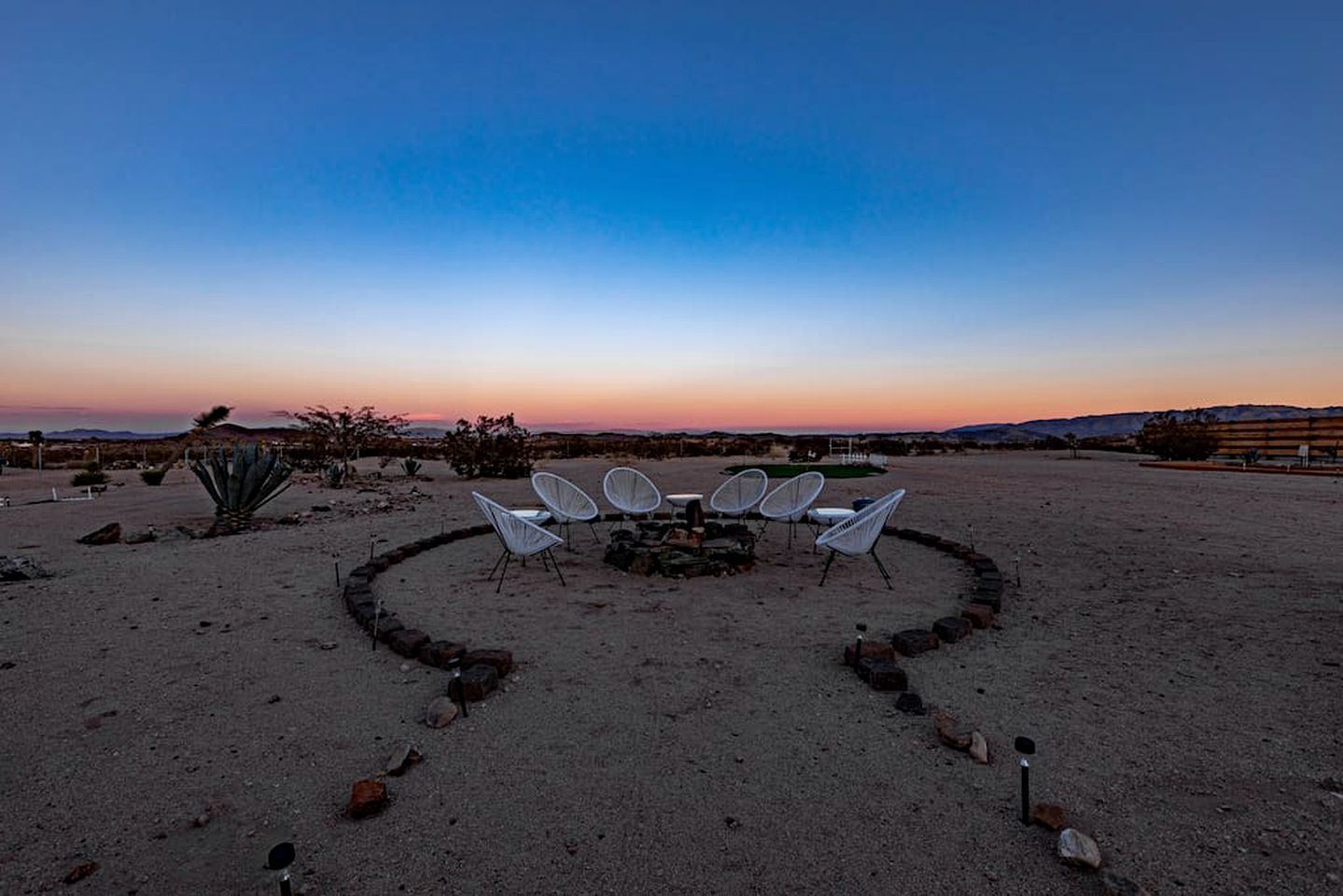 Perfect Blend of Luxury and Nature at this Vacation Rental in Joshua Tree, California