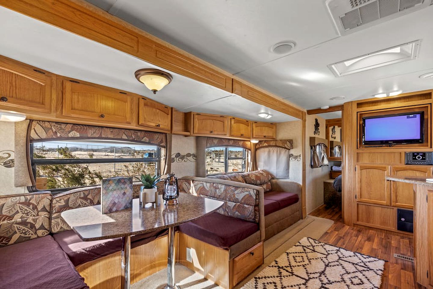 Perfect Blend of Luxury and Nature at this Vacation Rental in Joshua Tree, California
