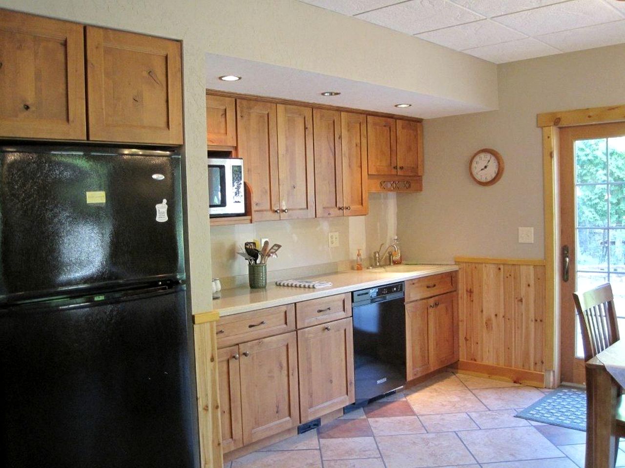 Spacious Cabin Rental for Perfect for a Group Getaway to Fish Creek, Wisconsin