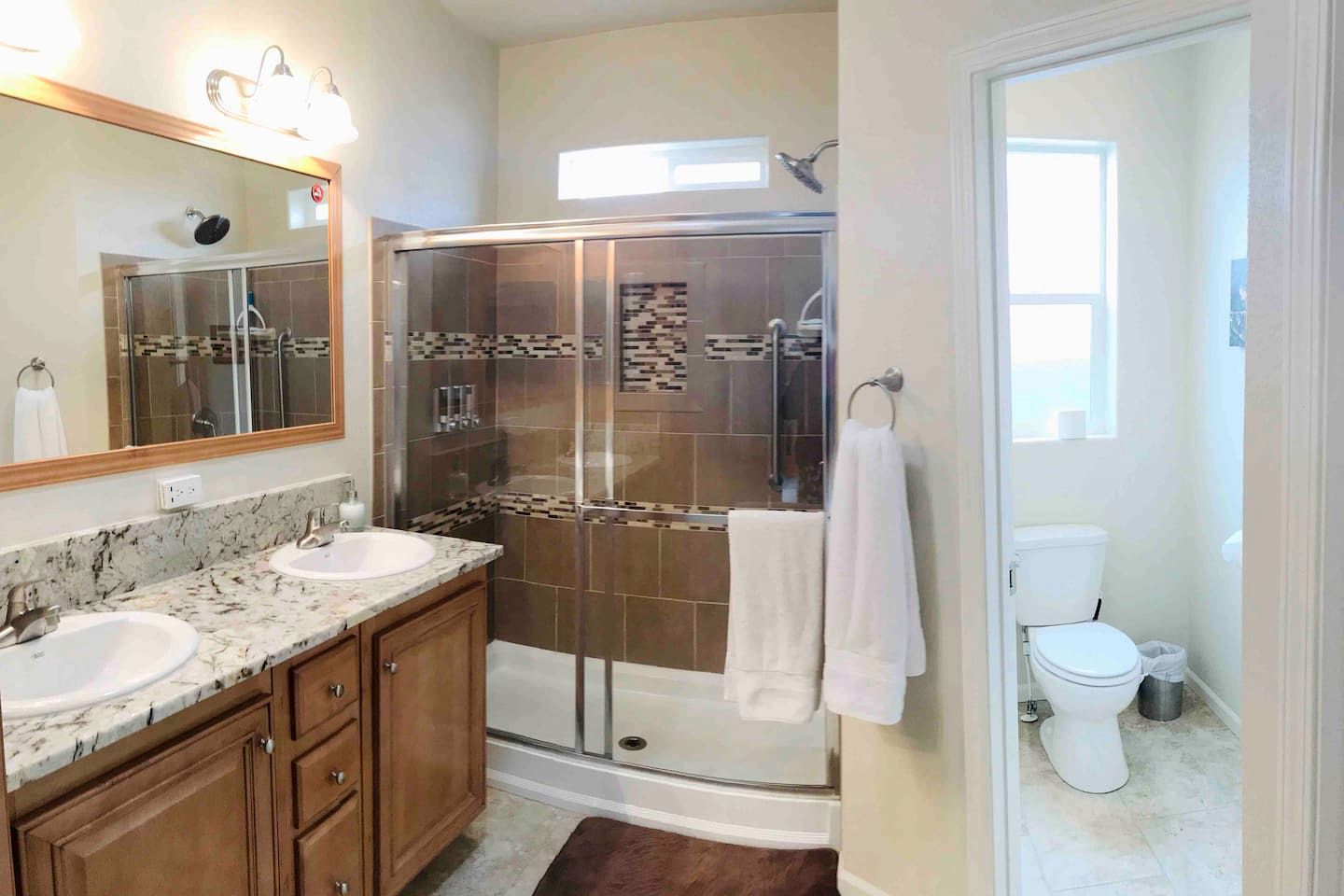 Pet-Friendly Modern Vacation Home with Vermilion Cliffs Views, Boat Parking & Fenced Yard near Horseshoe Bend & Lake Powell, Page Arizona