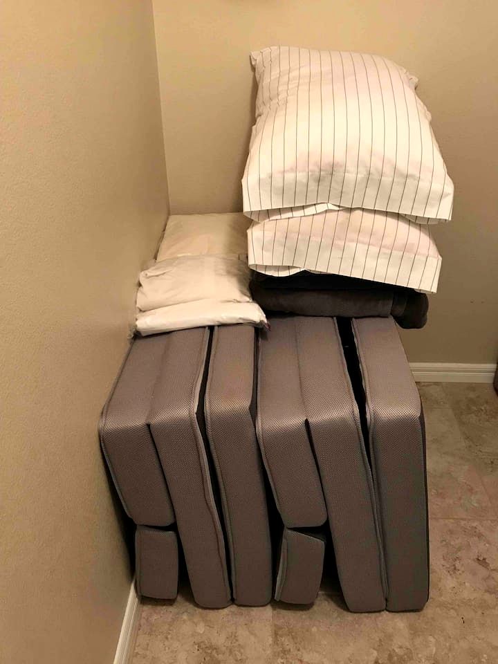 Tranquil Desert Retreat Home with Vermillion Cliffs Views Near Lake Powell, Page, Arizona