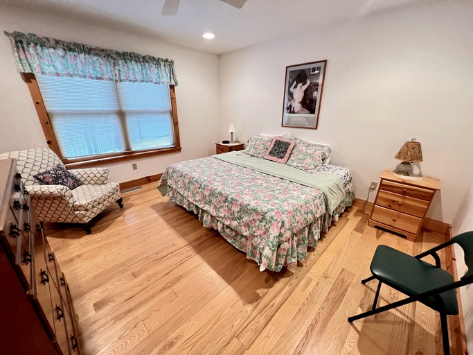 Cabins (United States of America, Stratton, Vermont)