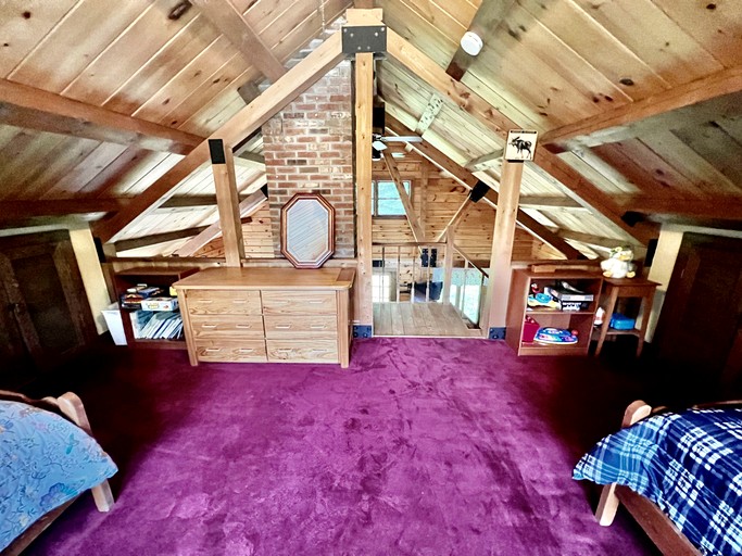 Cabins (United States of America, Stratton, Vermont)