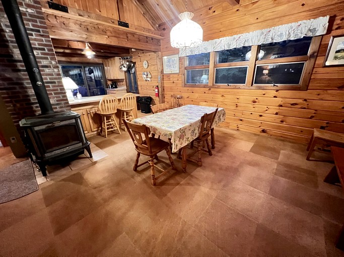 Cabins (United States of America, Stratton, Vermont)
