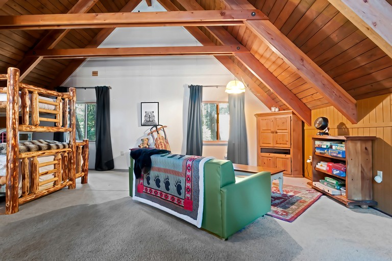 RedawningPerfectly Located Cabin in the Pines MROOST, Cabins, Arnold