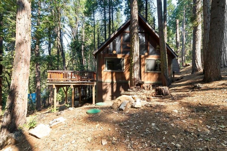 RedawningPerfectly Located Cabin in the Pines MROOST, Cabins, Arnold