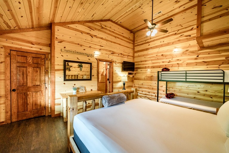 Cabins (United States of America, Sevierville, Tennessee)