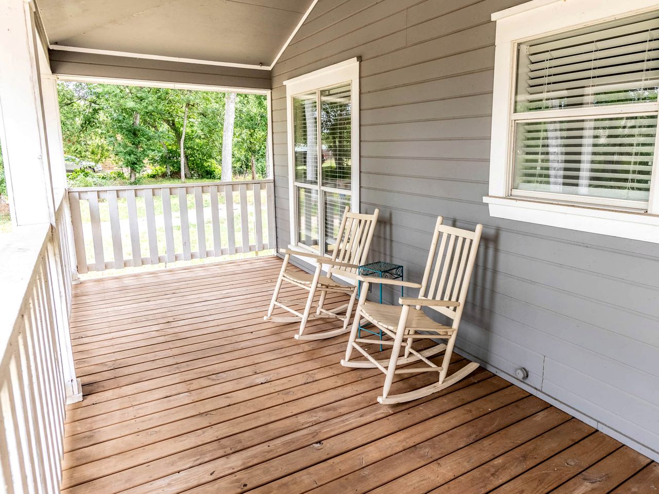 Pet-Friendly Cabin on the Banks of the Colorado River in Bastrop, TX