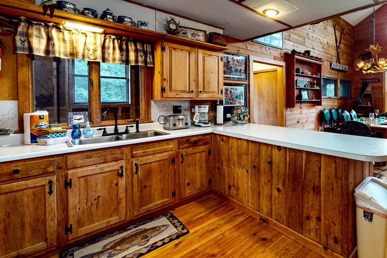 Cabins (United States of America, Greenville, Maine)