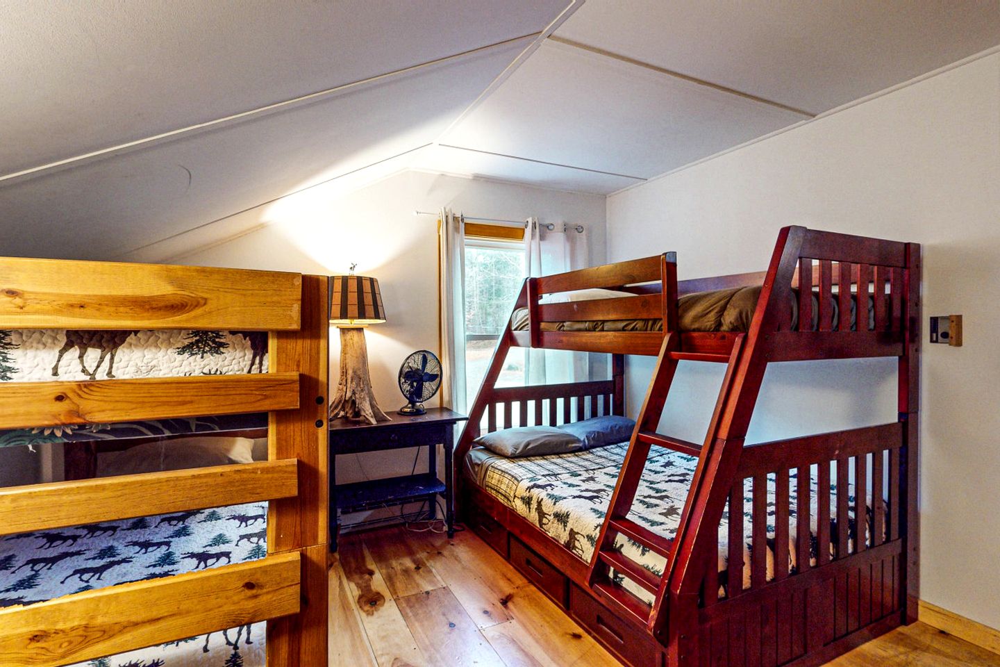 Pet-Friendly Cabin with Deck and Serene Lake Views in Maine