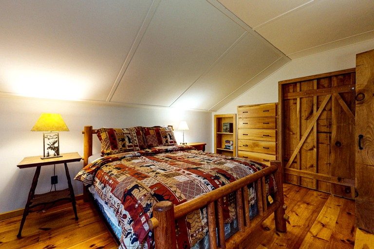 Cabins (United States of America, Greenville, Maine)