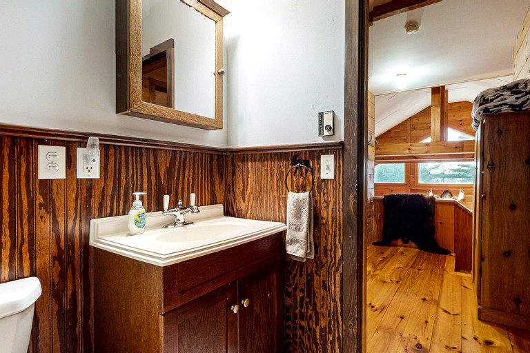 Cabins (United States of America, Greenville, Maine)