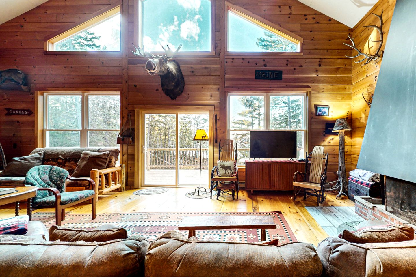 Pet-Friendly Cabin with Deck and Serene Lake Views in Maine