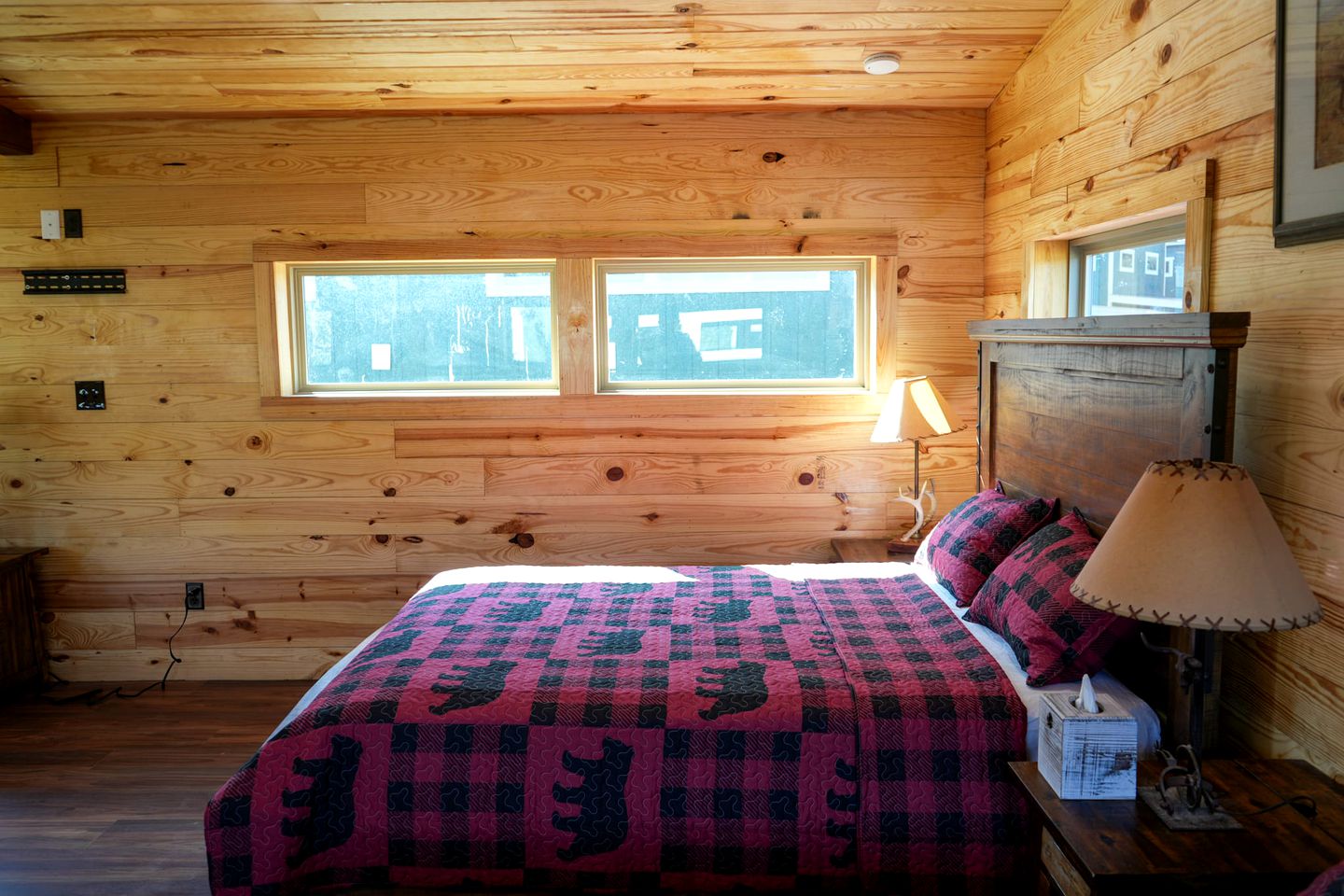 Pet-Friendly Cabin with Fire Pit near Lake Bridgeport, for Glamping Escapes in Texas