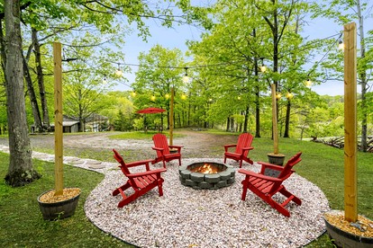 Modernized Log Cabin with Hot Tub, Fire Pit and Amazing Views Just Minutes from the Cacapon Mountains in Berkeley Springs, WV photo 4