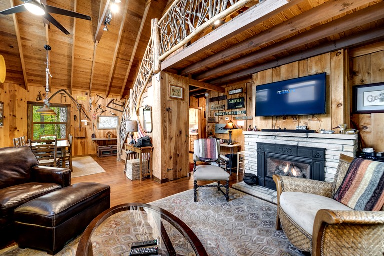 Cabins (United States of America, Cashiers, North Carolina)