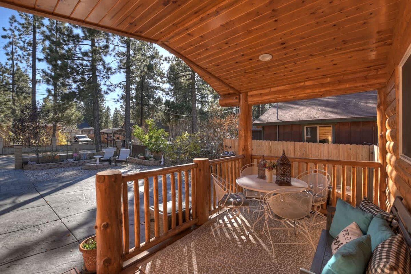 Pet-friendly Cabin with Private Patio Perfect for Hiking Trails in Big Bear City, California