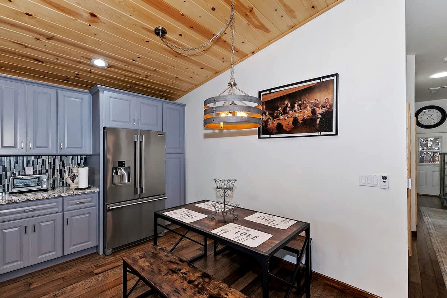 Pet-friendly Cabin with Private Patio Perfect for Hiking Trails in Big Bear City, California