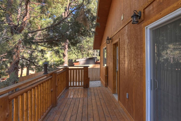 Cabins (United States of America, Big Bear, California)