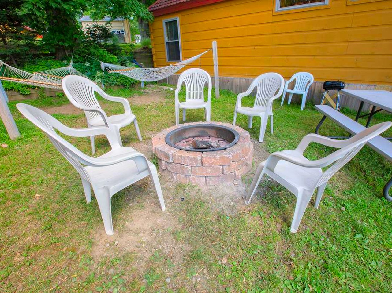 Edinboro Lake Resort Pet Friendly, Cabins, Edinboro, United States of