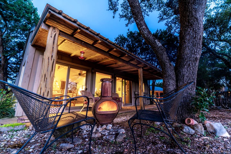 Pet Friendly Cabin Rental Near Bandera Texas