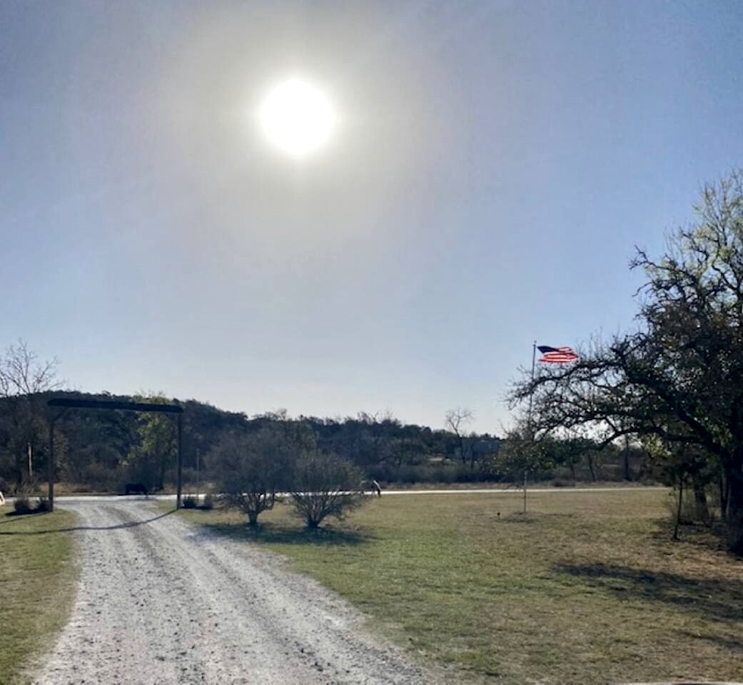 Pet-Friendly Cabin with Sweeping Views Overlooking Fredericksburg, Texas