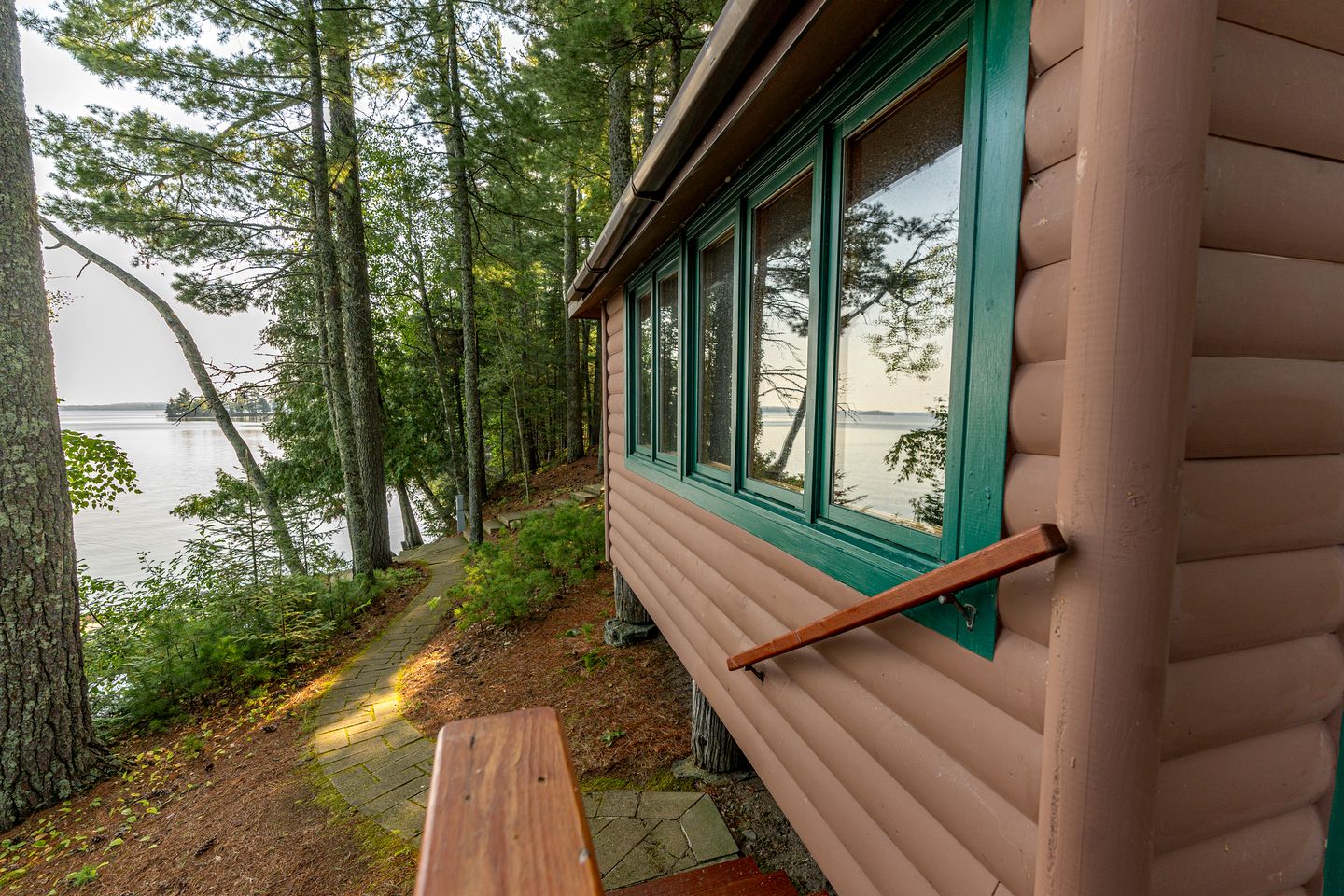 Quiet Waterfront Getaway with Relaxing Deck and Nature Views in Orr, Minnesota