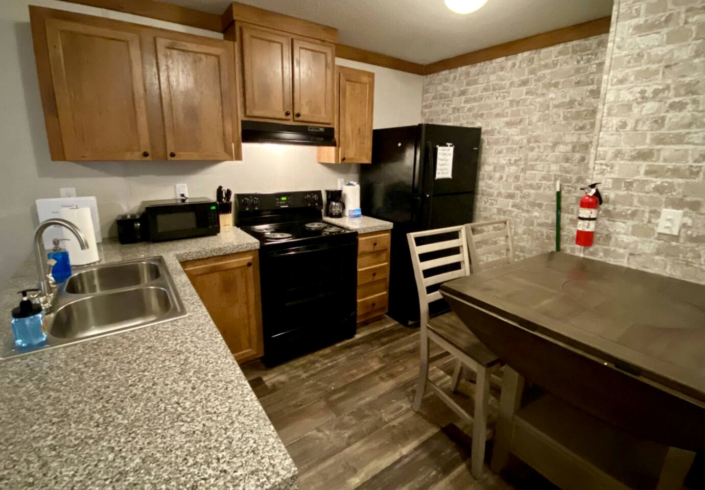 Pet Friendly Cottage with Fire Pit in Dunnellon, Florida