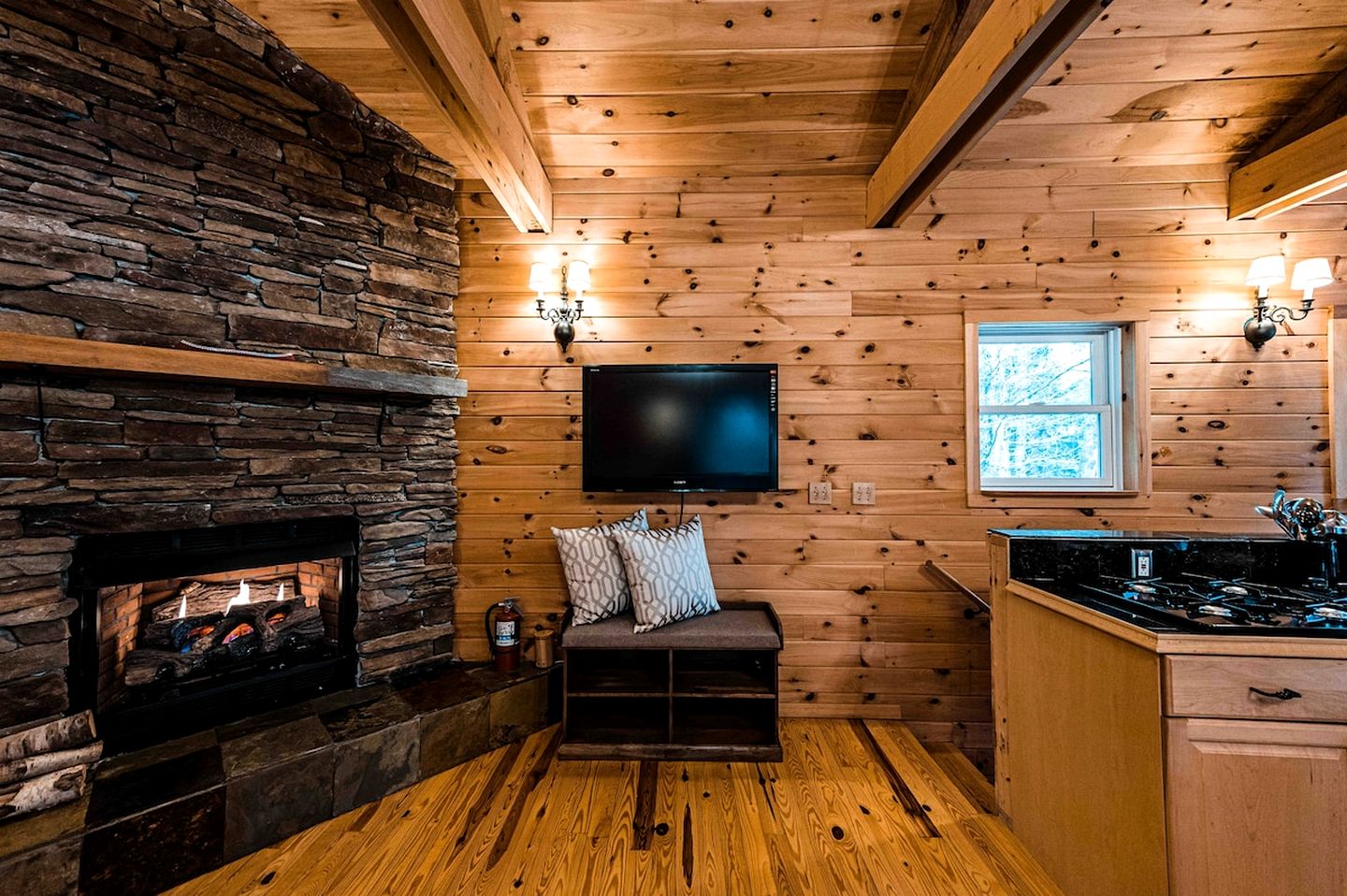 Pet-Friendly, Rustic Cottage with Access to Messalonskee Lake and Views of Belgrade Stream with Hot Tub in Maine
