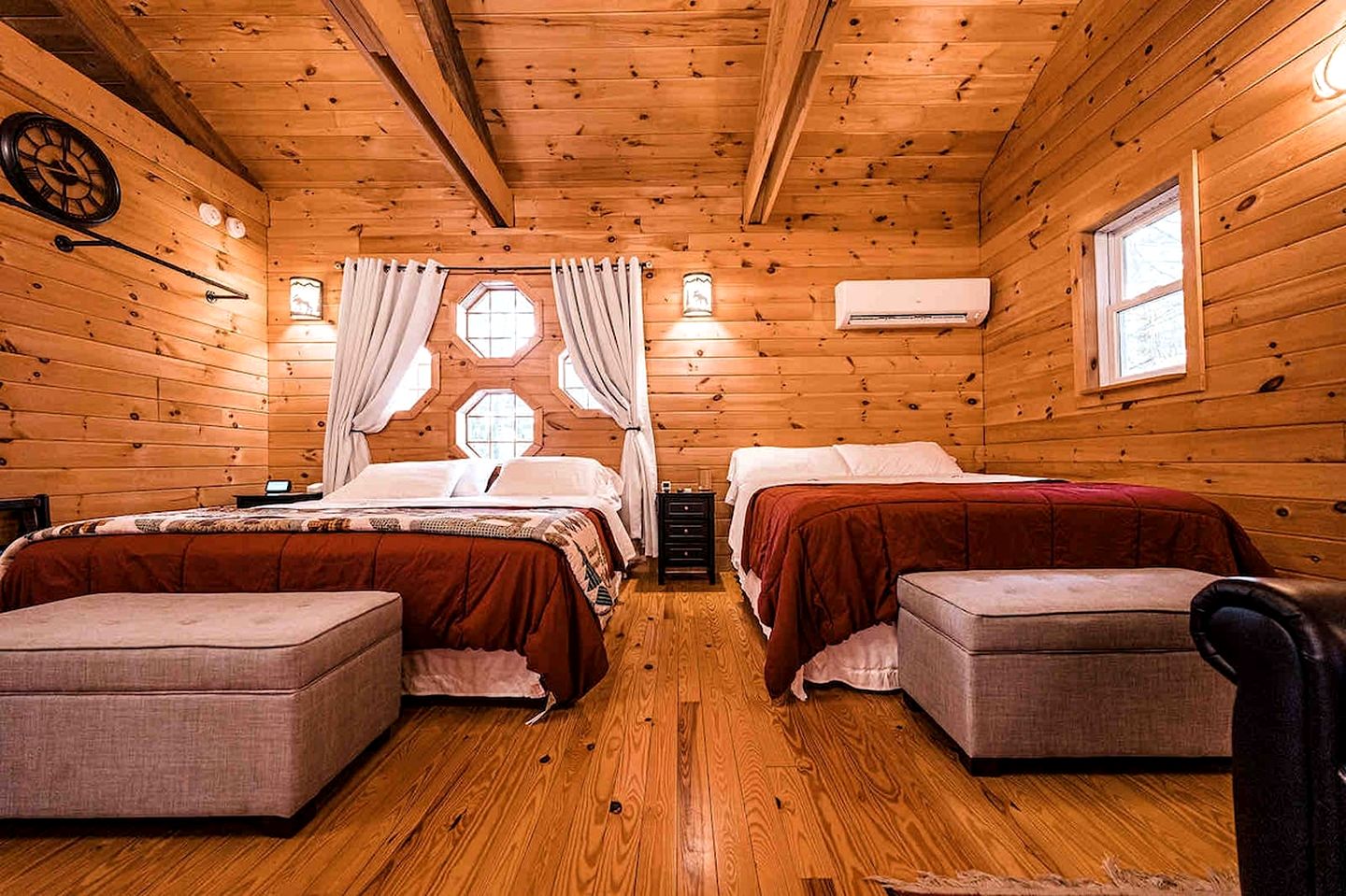 Pet-Friendly, Rustic Cottage with Access to Messalonskee Lake and Views of Belgrade Stream with Hot Tub in Maine