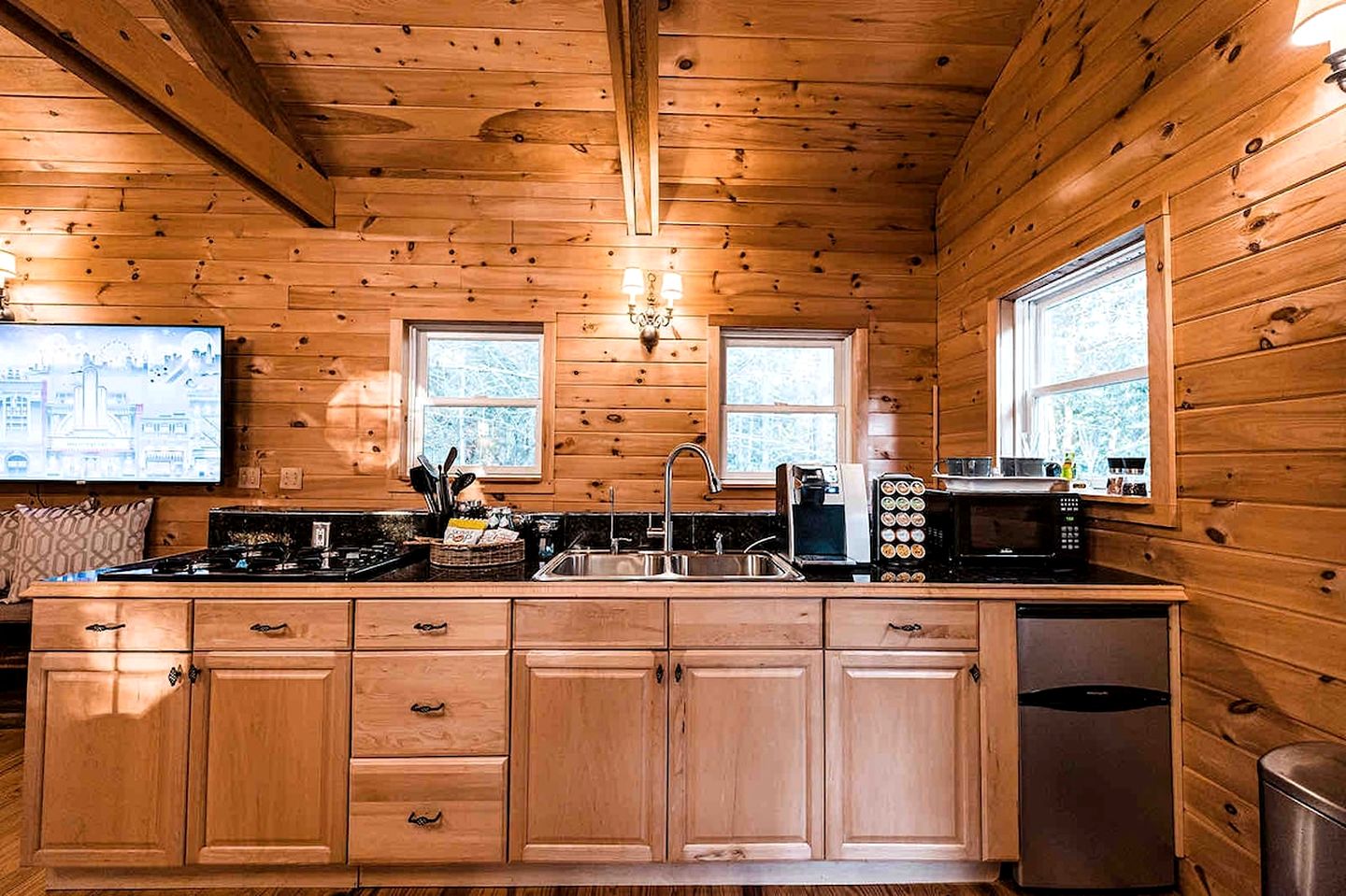 Pet-Friendly, Rustic Cottage with Access to Messalonskee Lake and Views of Belgrade Stream with Hot Tub in Maine