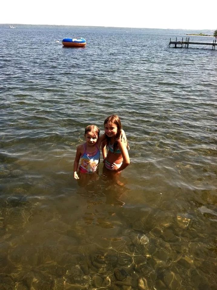 Charming Pet-Friendly Cottage Seconds from Lake near Rochester, New York