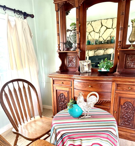 Cottages (United States of America, Fallbrook, California)