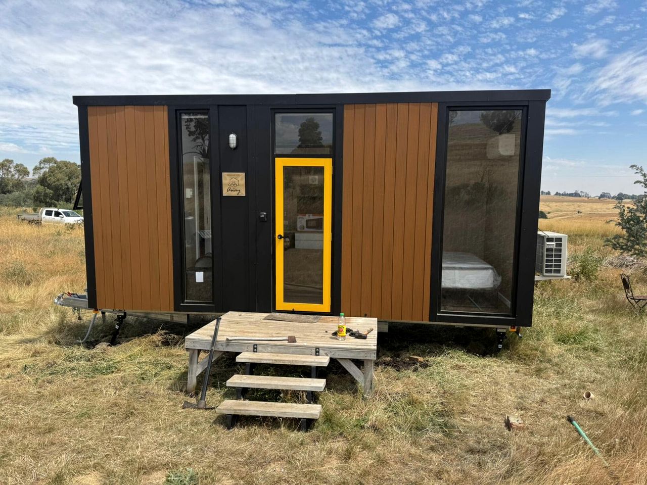 Tiny Houses (Australia, Smeaton, Victoria)