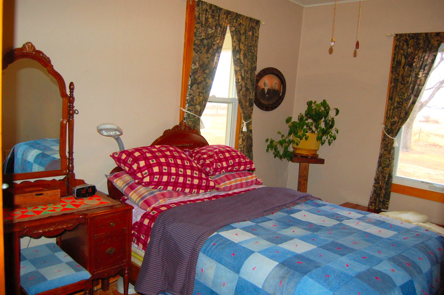 Pet-Friendly Vacation Rental in the Countryside near Grand Island, Nebraska