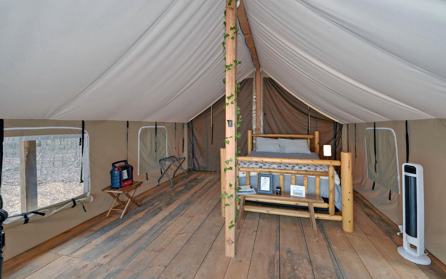 Pet-Friendly Glamping Retreat: Safari Tent Getaway in Suches, Georgia