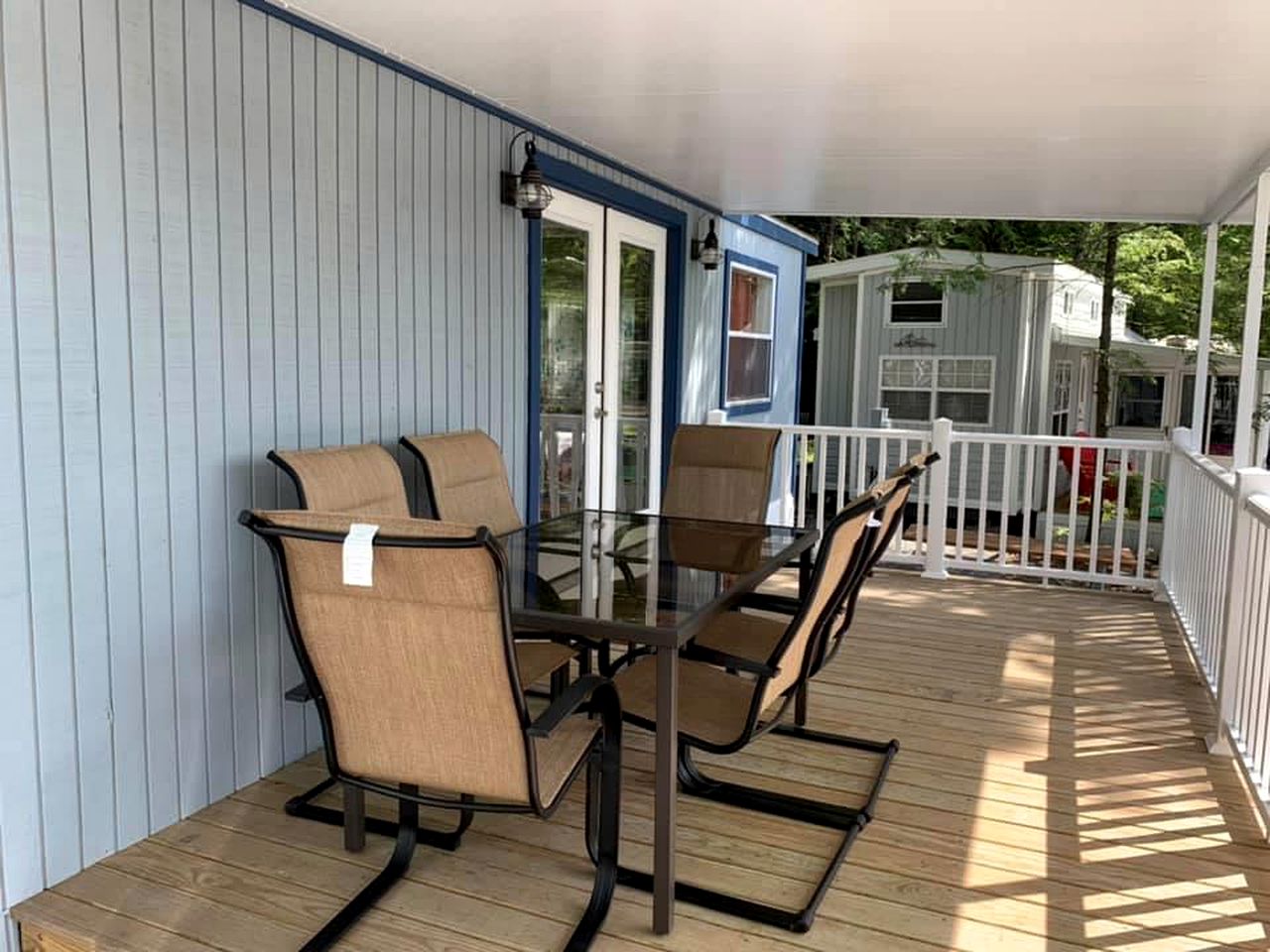 Pet-Friendly Glamping Stay with Beach Views in Naples, Maine