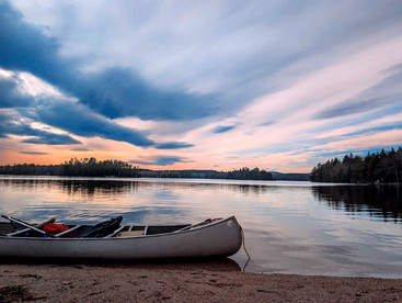 Pet-Friendly Lakeside Cabin with Fire Pit & Screened Porch near Flanders Pond in Sullivan, Maine photo 5