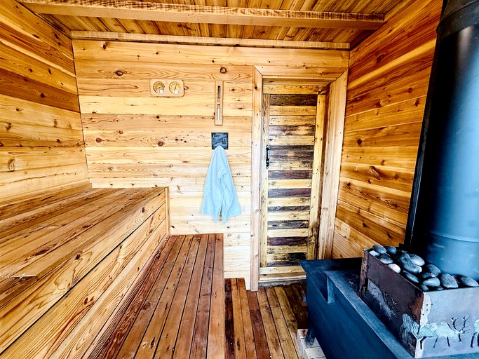 Cabins (United States of America, Stone Lake, Wisconsin)