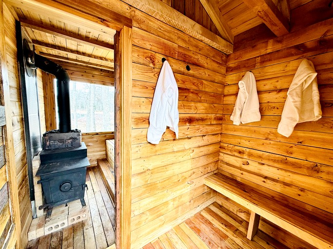 Cabins (United States of America, Stone Lake, Wisconsin)