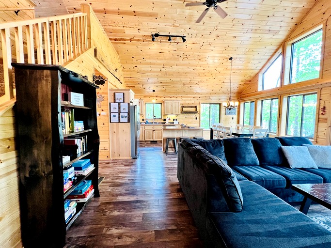 Cabins (United States of America, Stone Lake, Wisconsin)