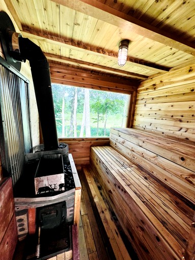 Cabins (United States of America, Stone Lake, Wisconsin)