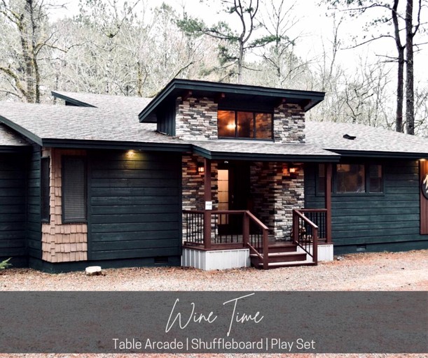 Cabins (United States of America, Broken Bow, Oklahoma)